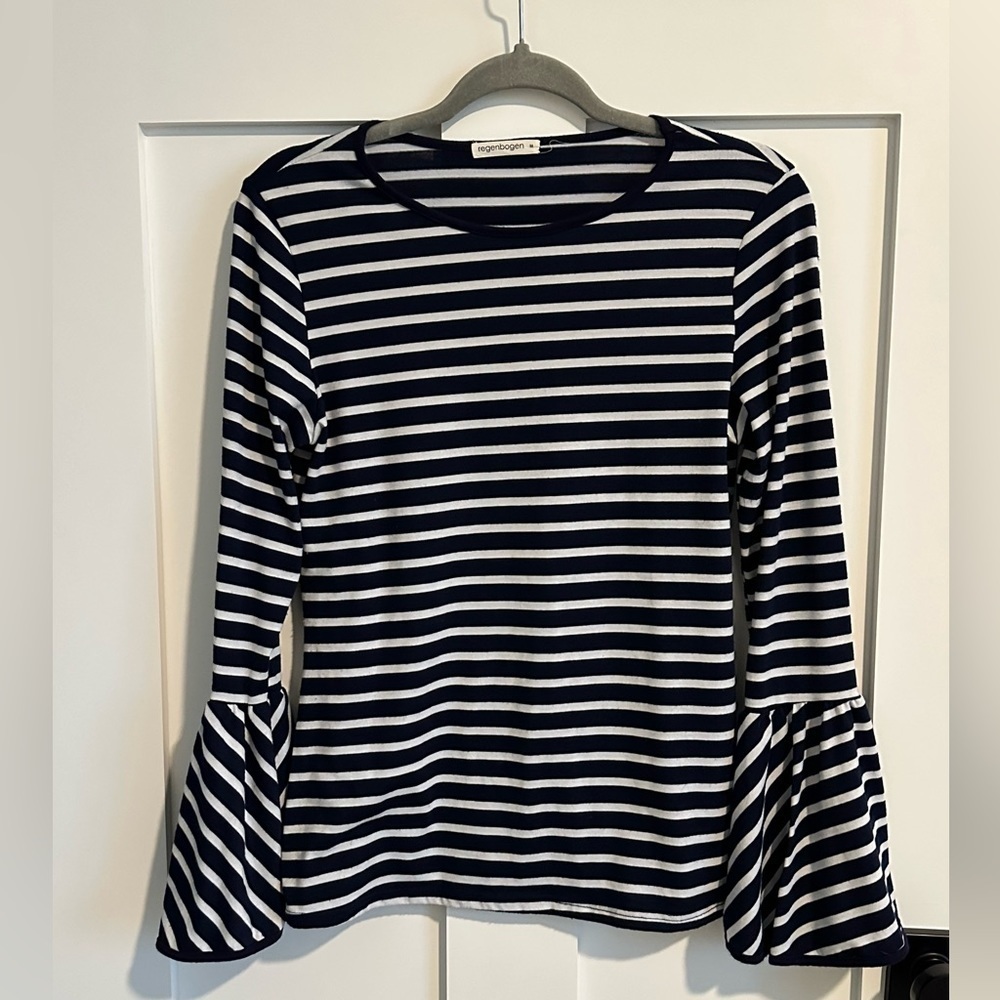 Regenbogen blue and white striped long sleeved bell sleeved top shirt EUC SIZE M